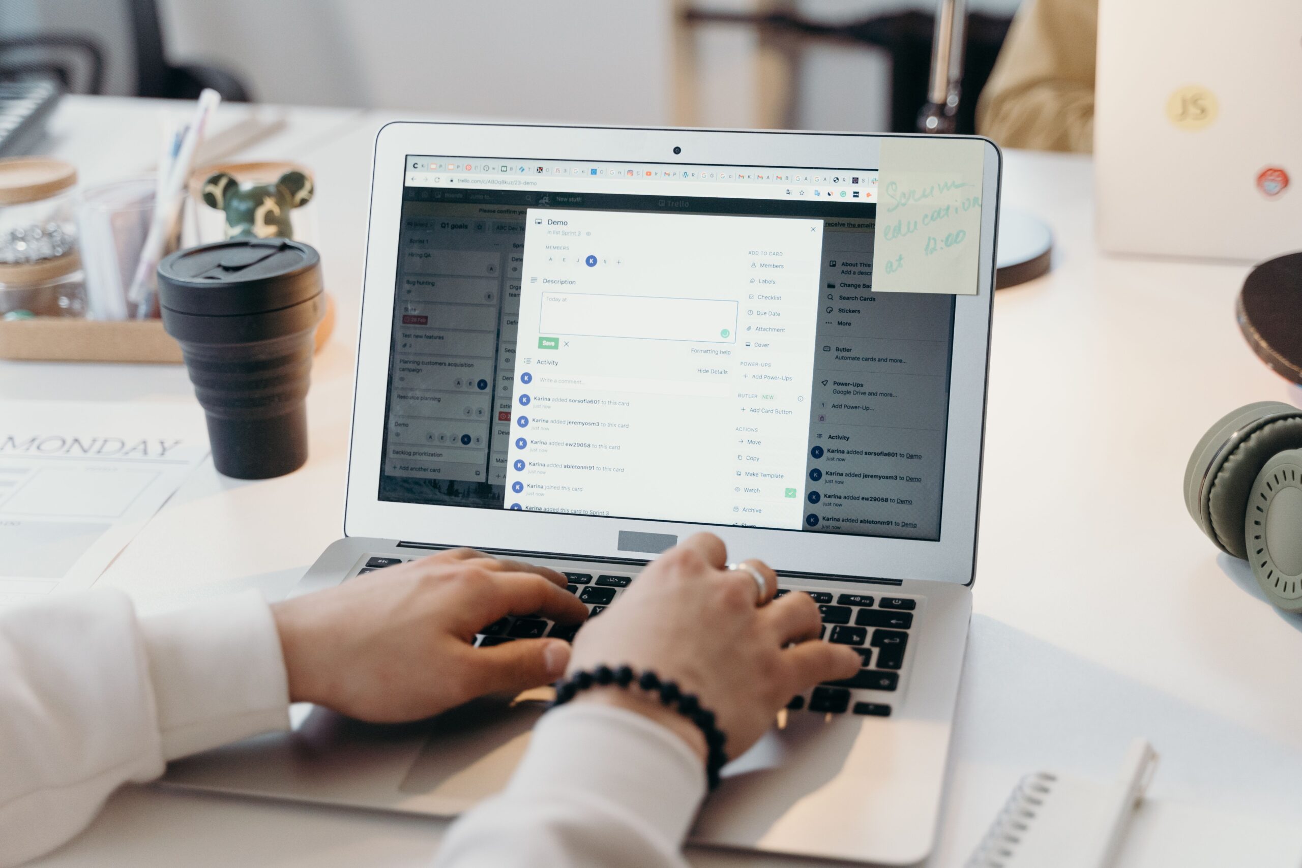 متابعة طلبات التوظيف بطريقة احترافية